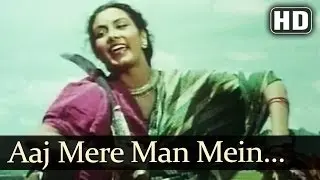 Aaj Mere Man Mein Sakhi